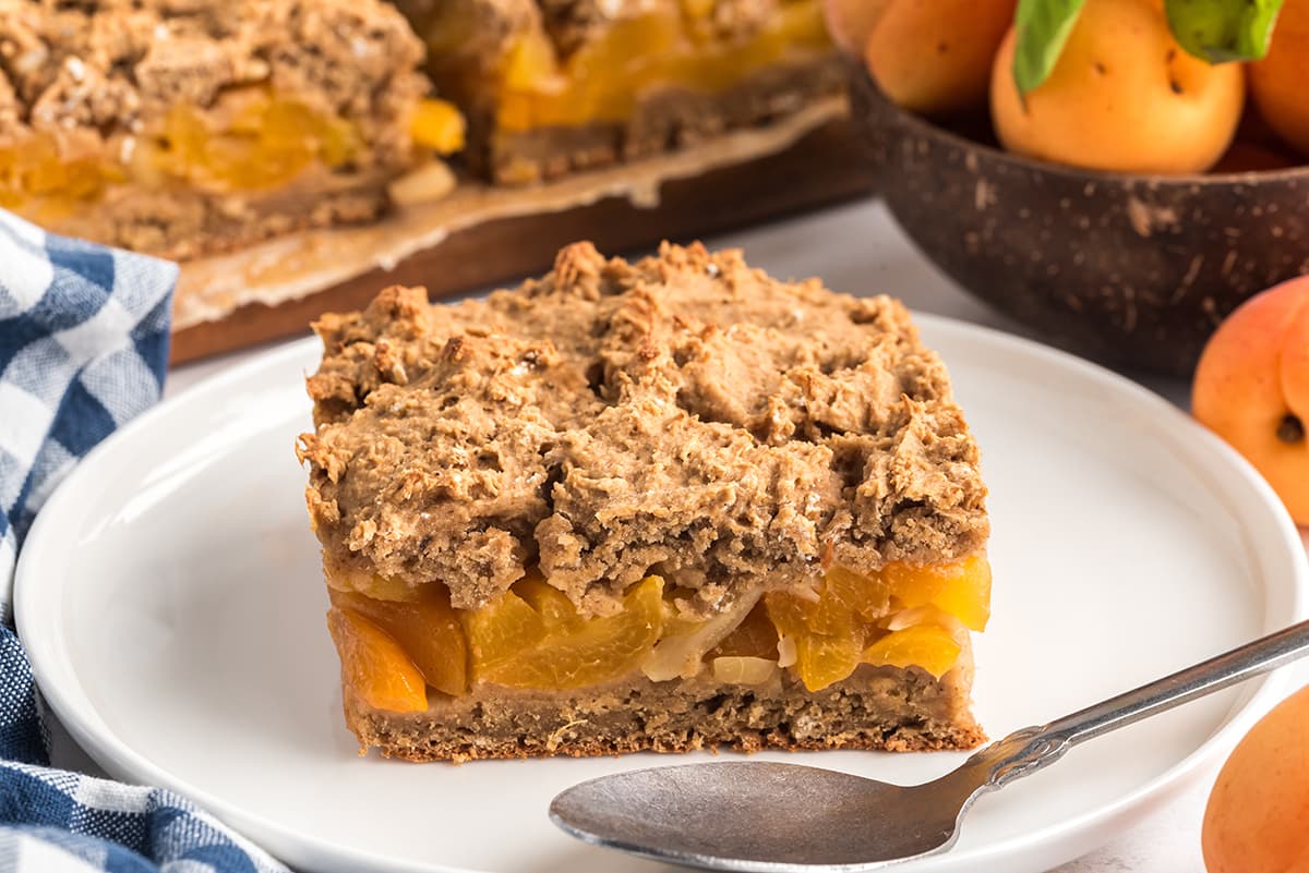 Apricot Cobbler