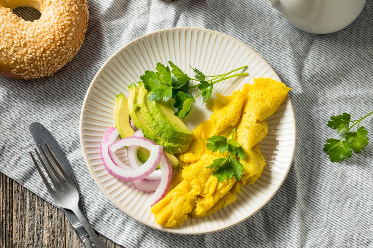 Healthy Homemade Vegan Mung Bean Scrambled Eggs with Veggies