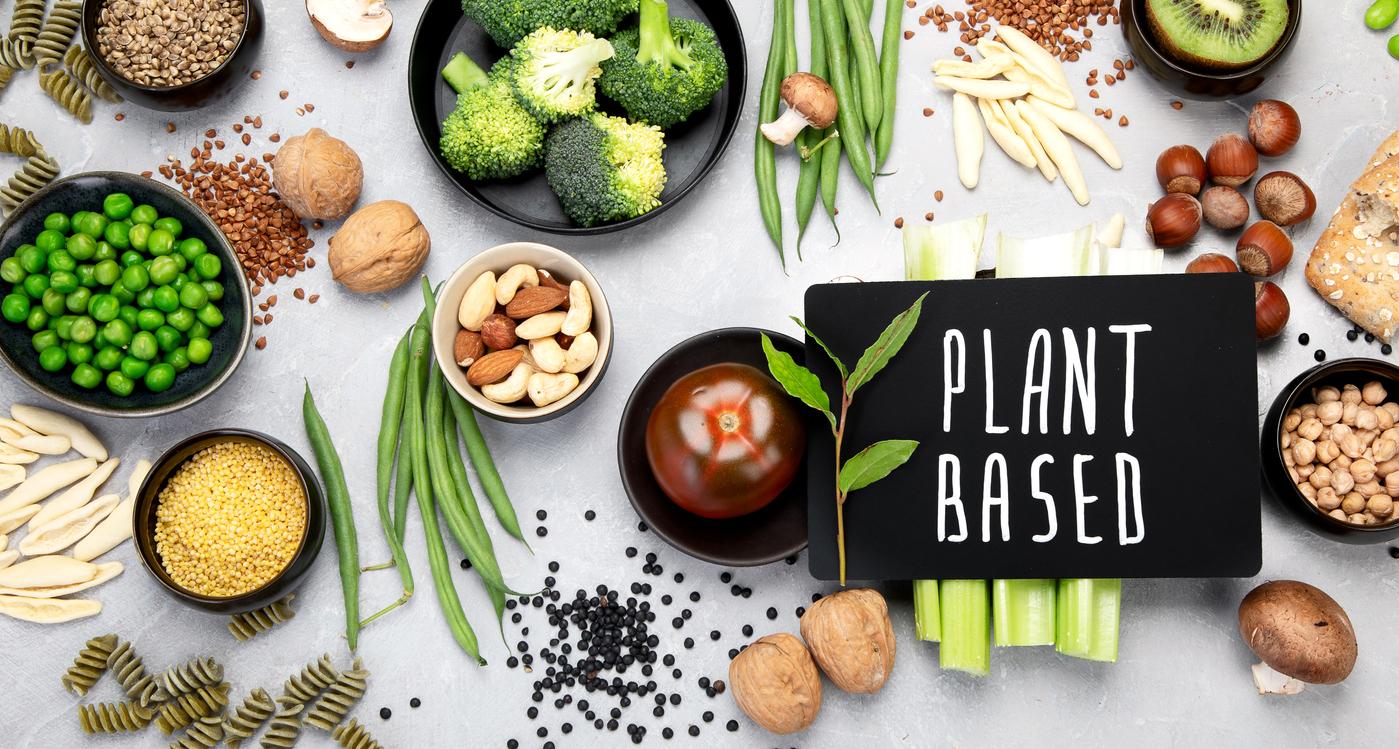 Food sources of plant based diet. Healthy diet with legumes, dried fruit, seeds, nuts and vegetables. Foods high in protein, antioxidants, vitamins and fiber.